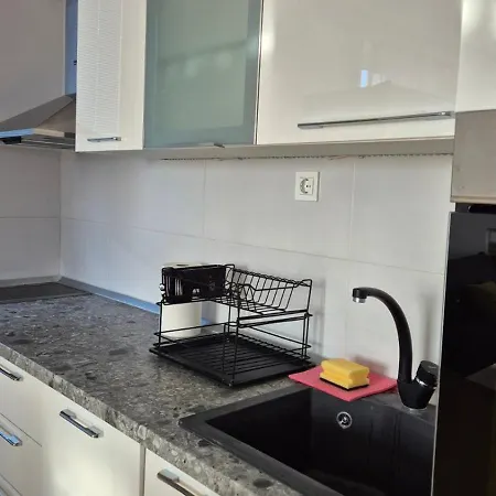 Maxilux Apartment *